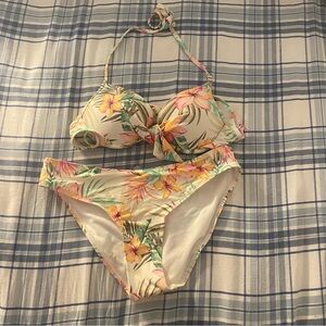Tropical Bikini Never Worn
